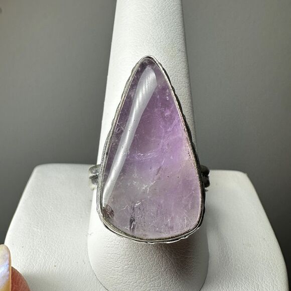 Stunning Large Pear cut Cabochon Amethyst in sterling silver ring! Size 11 - Picture 1 of 15
